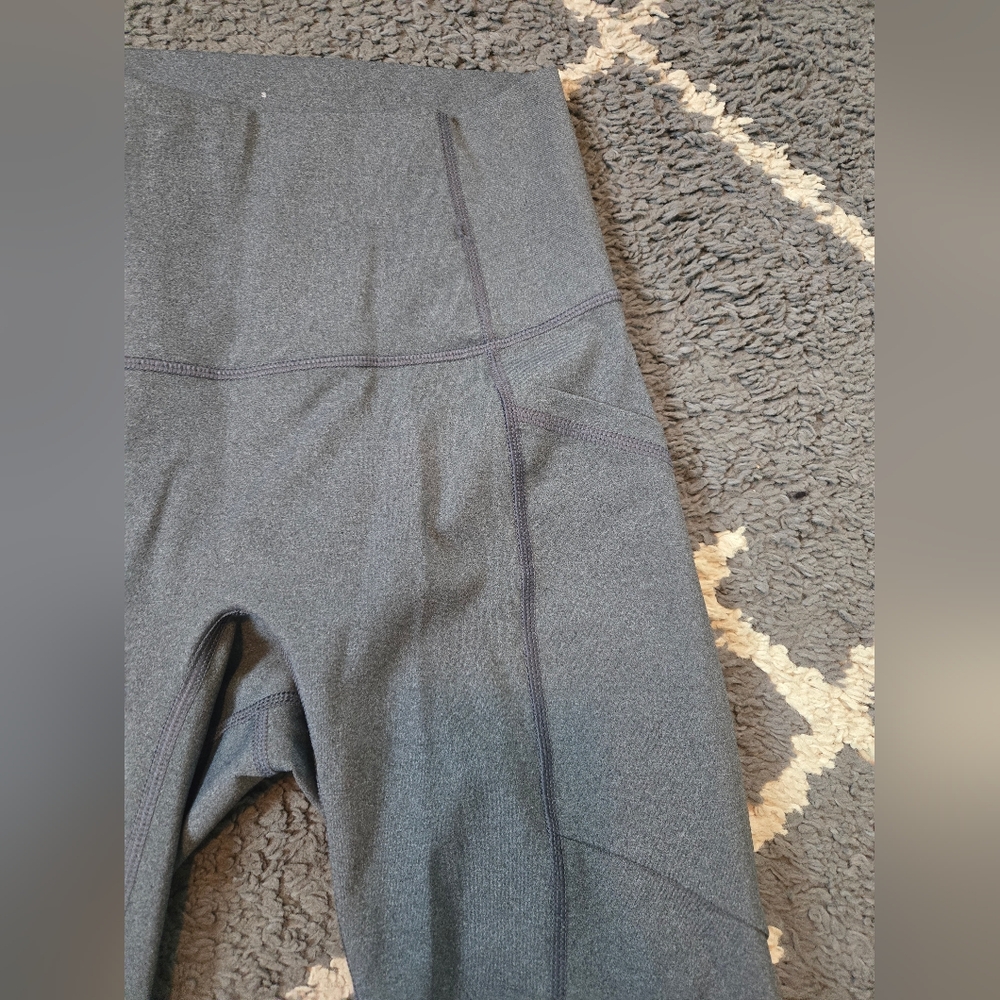 Everlane The Perform Pocket Leggings Size Small - Picture 9 of 13